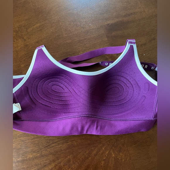 Under armour sports bra - Picture 4 of 6